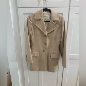 Banana Republic Women's Beige Long Coat XS